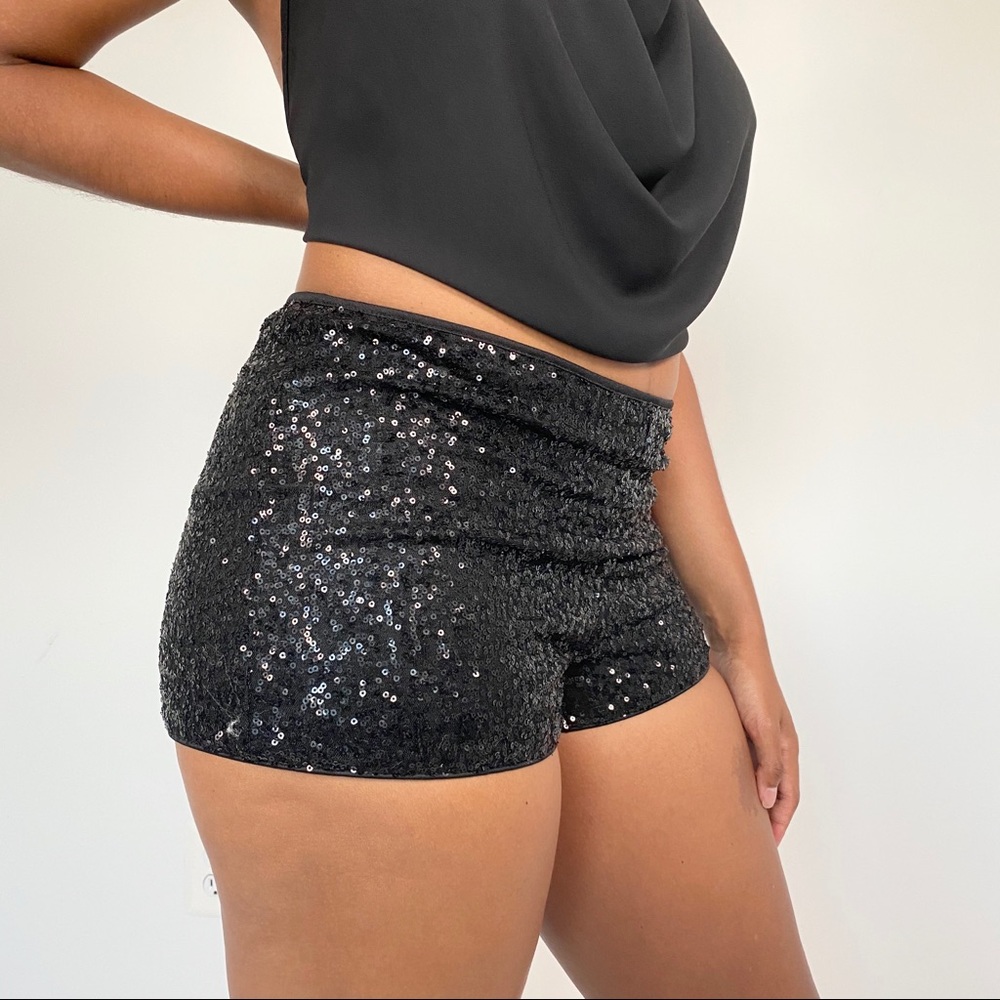 Forever 21 Black Sequin Shorts Size Large